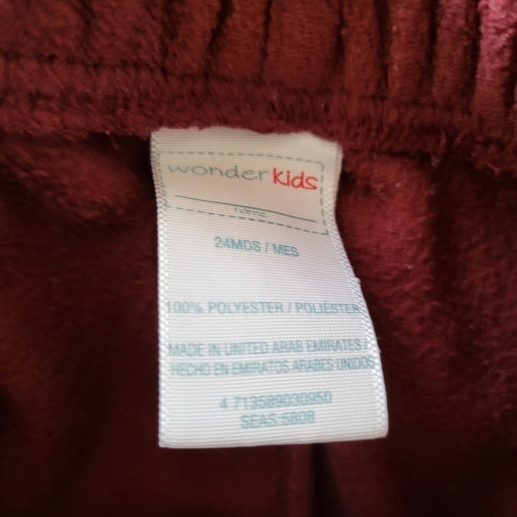 Wonder Kids Baby Boy 24 Months Two Piece Outfit Burgundy Grey Fleece Pants Top - Picture 4 of 4